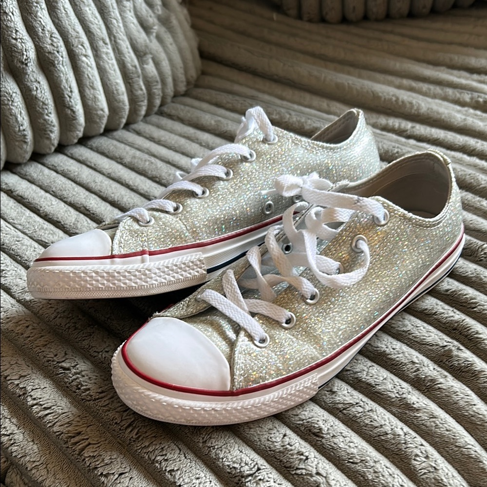 Converse Junior Chuck Taylor All Star Silver Glitter Size 6 Sparkly Low-Top